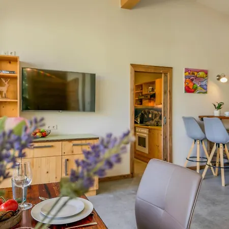 Chalet 50 *